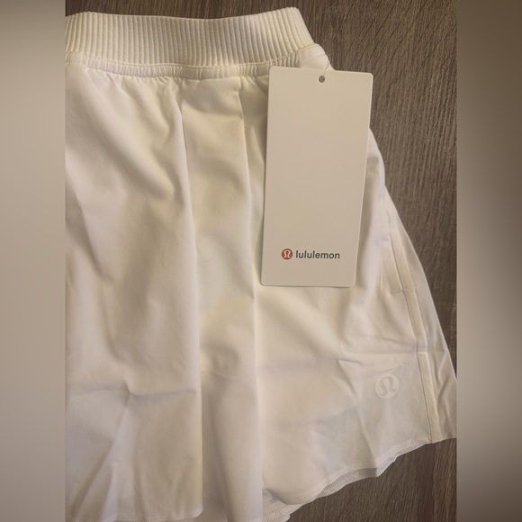 New with tags Lululemon Narrow waistband tennis skirt, White, size 4. - Picture 6 of 15
